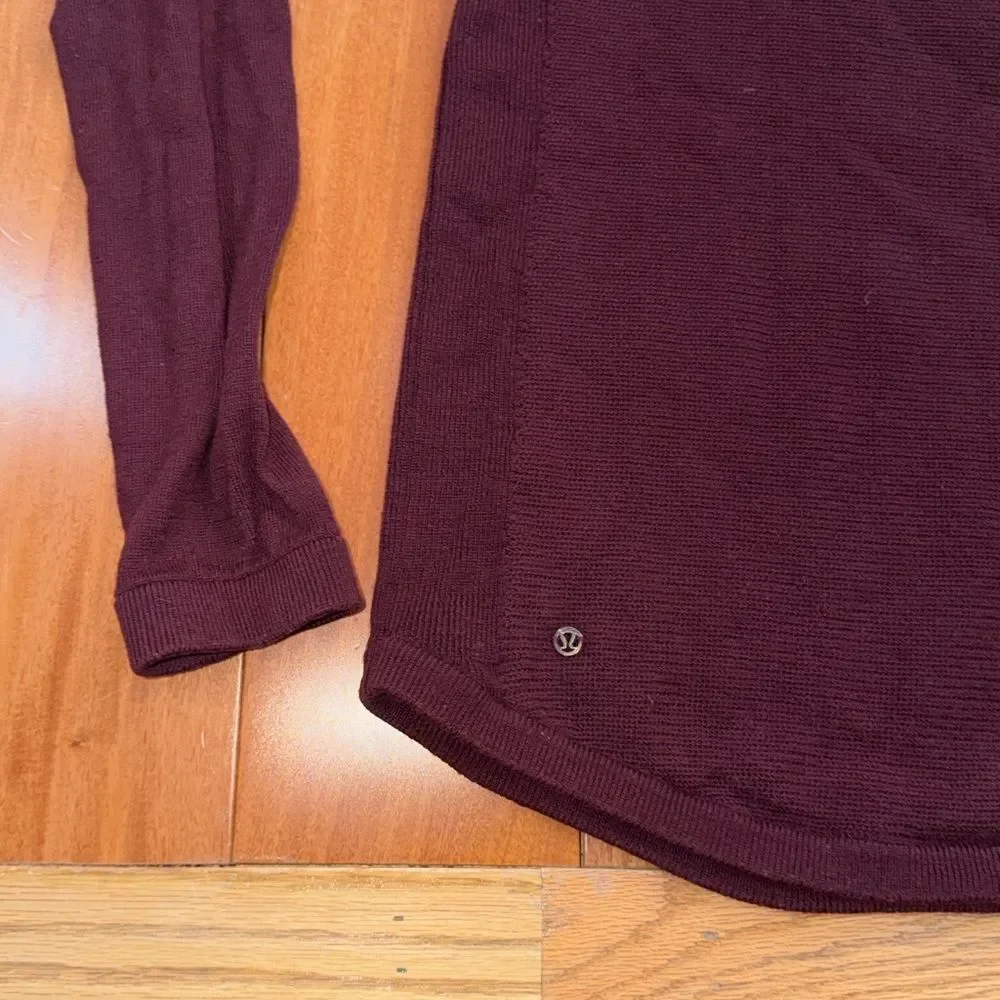 Lululemon Women's Burgundy Long Sleeve Merino‎ Wool Sweater Size 10